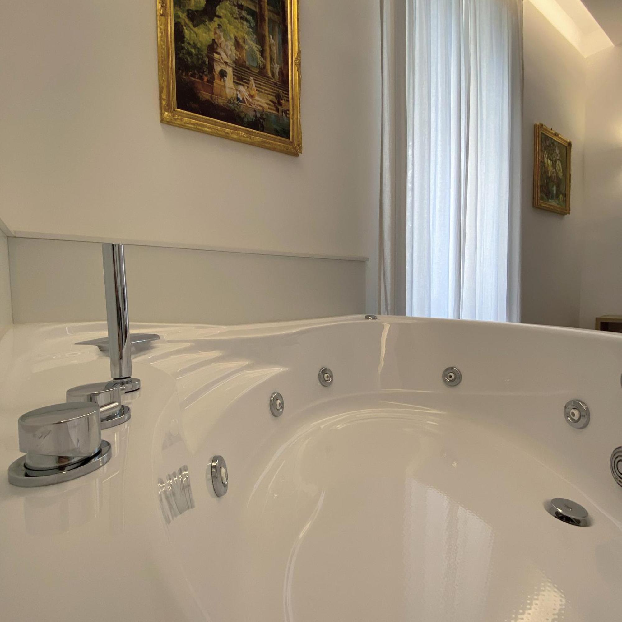 Gualtieri B&B - Luxury Rooms ซาน จอร์จิโอ อะ เครมาโน ภายนอก รูปภาพ
